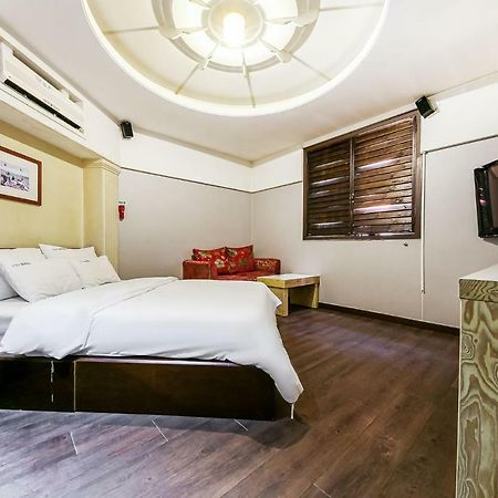 Hotel Rooky Daejeon Zewnętrze zdjęcie