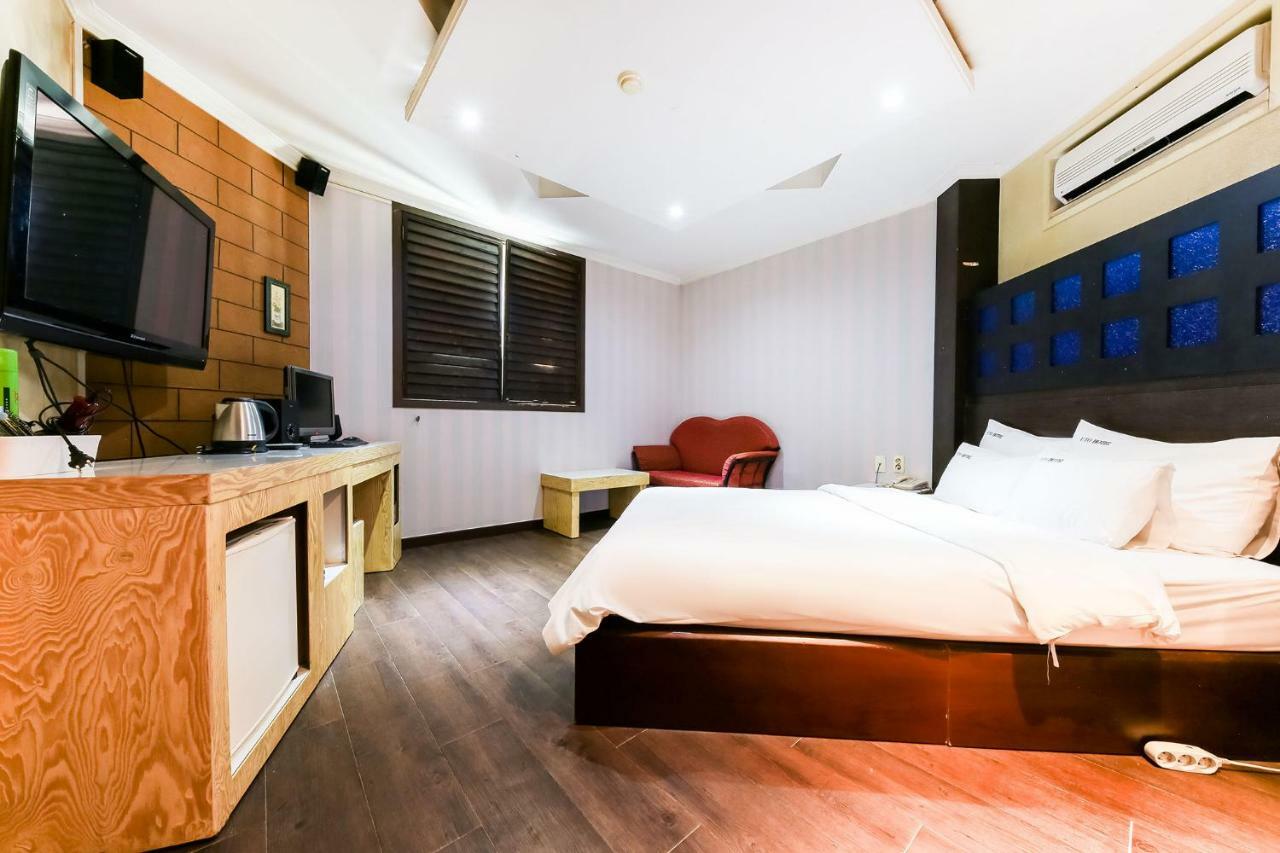 Hotel Rooky Daejeon Zewnętrze zdjęcie